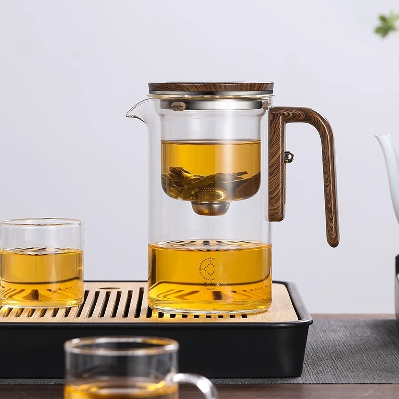 BrewEase Glass Tea Pot — Magnetic Filter & Wooden Handle