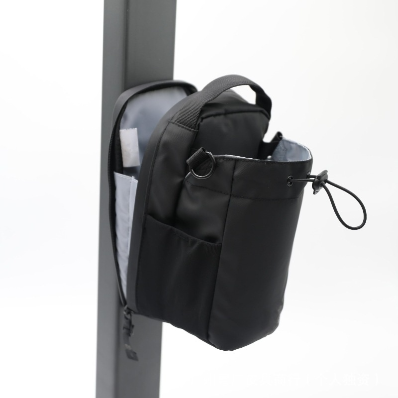 Magnetic Water Bottle Bag — Waterproof Canvas Carrier for Indoor Sports